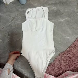 Amazon Essentials White Ribbed Bodysuit